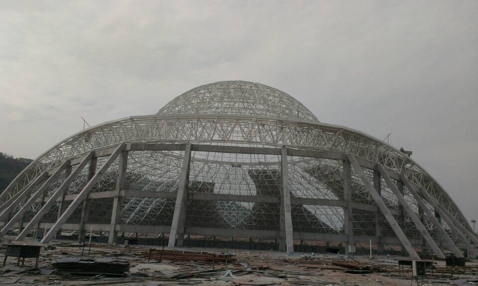 玉树体育场馆网架工程